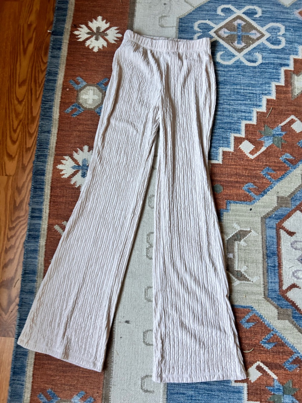 iris Cream Textured stretchy pant - fit flare